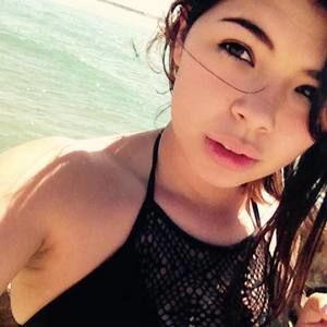 Meet your Posher, Destiny